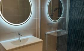 Salle de bain rénovée à Royan