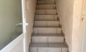Escalier intérieur rénové - Loriol-sur-Drôme 26270