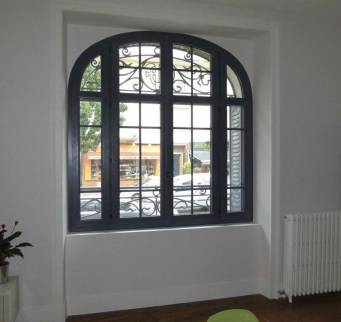 Fenêtre cintrée aluminium Craponne