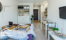 Transformation Complète d'un Studio à Pont-l'Abbé : Un Espace Moderne et Intemporel