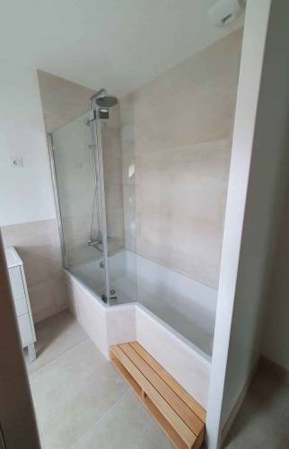 salle de bain aménagée