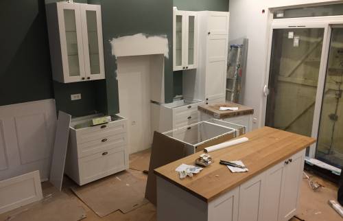 Installation des meubles de cuisine