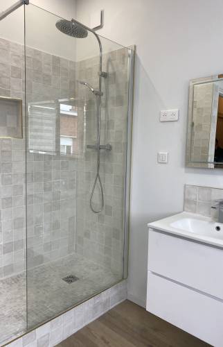 Douche et vasque 