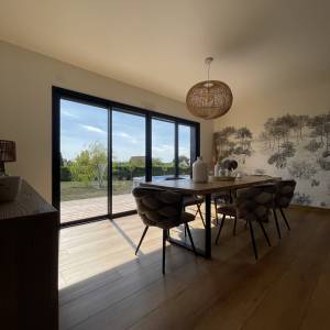 Décoration d’une maison contemporaine à Saint Gatien - Johanna Plichon Esnault - La Maison Des Architectes