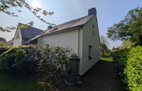 Isolation thermique par l’extérieur terminée côté maison