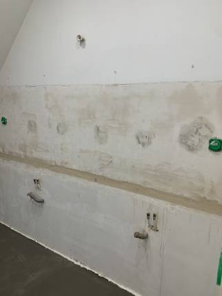 Création d'un nouveau lavabo de salle de bain à betton