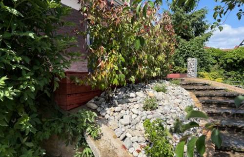 Rénovation extérieure à Sainte-Savine : une terrasse bois et un nouvel aménagement paysager 6