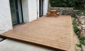 Aménagement de terrasse et rénovation des menuiseries extérieures d'une maison, dans le centre de Nantes (44)