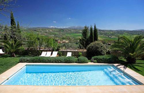 Construction d’une piscine creusée pour belles chambres d’hôte