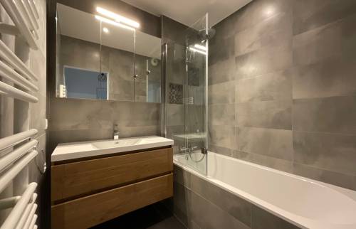 Salle de bain au Plessis-Robinson rénovée
