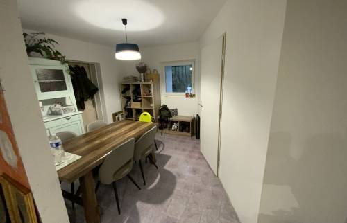 Salle à manger moderne La Maison Des Travaux Alès