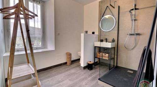 Création de salles d'eau pour chambres d'hôte à La Gouesnière