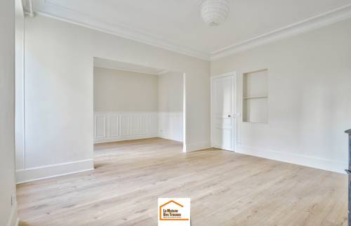 Rénovation de parquet en bois massif