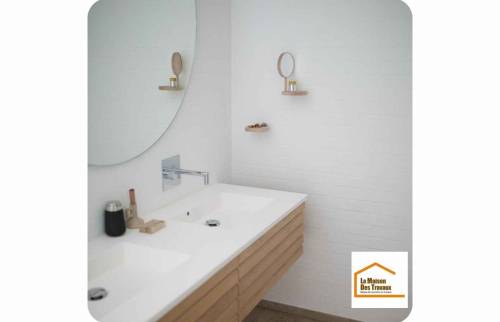Réfection complète d'une salle de bains à Jullouville (50610).