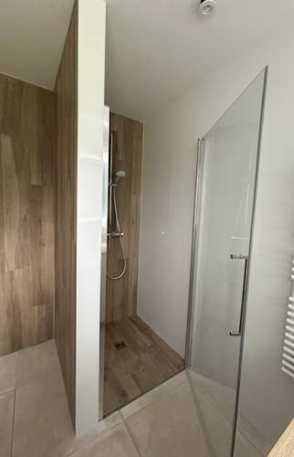 Rénovation de salle de bain après dégât des eaux 9