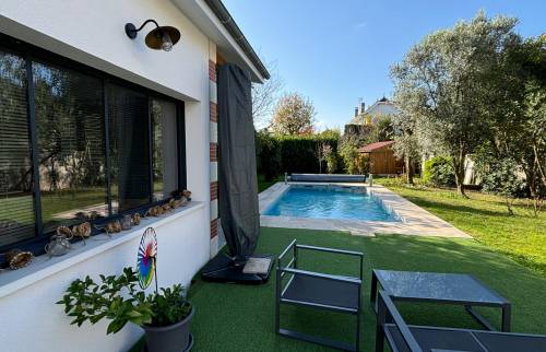 Pessac dépendance garage salle de sport cuisine été