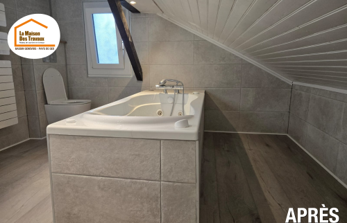 travaux salle de bains Cranves-Sales, rénovation WC suspendu, rénovation faïence salle de bains, rénovation intérieure Cranves-Sales, courtier en travaux salle de bains, La Maison des Travaux Bassin Genevois Pays