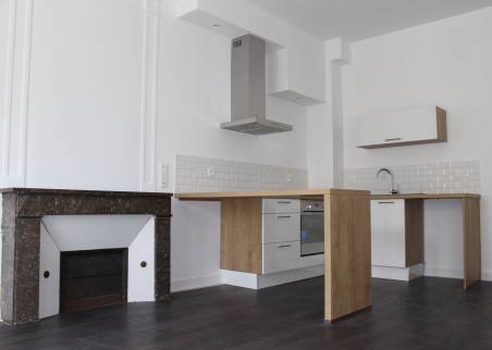 Cuisine - maçon 44, peintre 44, carreleur 44, électricien 44, plombier 44, cuisiniste 44