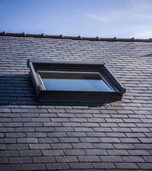 Nouvelle fenêtre de toit vue exterieure