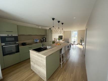  Rénovation de maison avec cuisine ouverte sur le séjour - Ambérieu-en-Bugey 01500