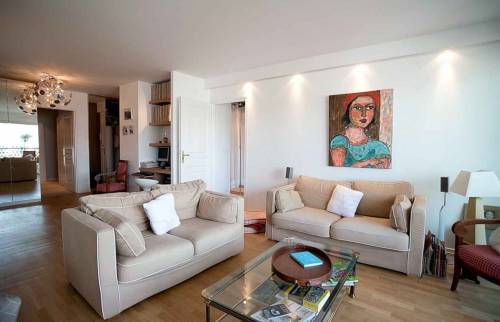 La rénovation totale de cet appartement a été confiée à l'agence La Maison Des Travaux Boulogne-Saint Cloud