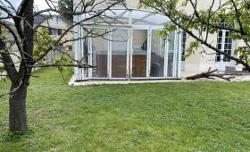 Abri de piscine et spa à Bussy Saint Georges (77)