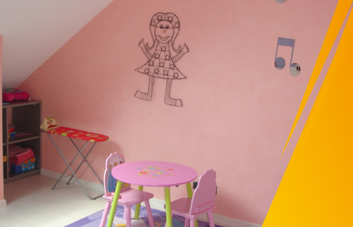 Création d'une Chambre de Bébé dans les Combles : L'Expertise de La Maison Des Travaux de Sainte-Maxime