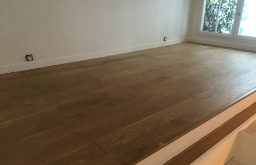 Pendant les travaux : pose du nouveau parquet contre collé