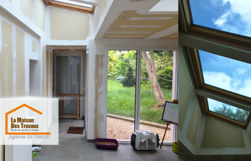 L’installation de baies vitrées et de verrières de toit maximise l’éclairage naturel, transformant cet espace en un lieu chaleureux et accueillant. 