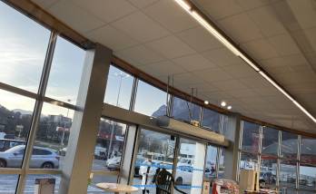 hall d'entrée avec le nouveau plafond