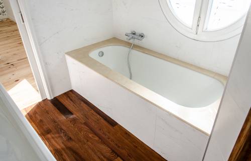 Baignoire refaite à neuf