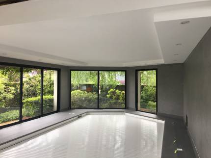 Piscine intérieure à Limours