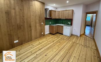 rénovation parquet Haute-Savoie, parquet bois ancien rénové, ponçage parquet appartement, rénovation intérieure montagne, la maison des travaux sallanches, la maison des travaux chamonix