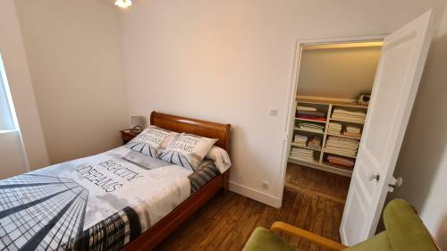 L'accès au dressing en sous-pente