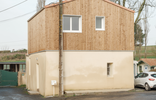 Surélévation de maison à Vertou pour créer un espace nuit (44120) - vue extérieur