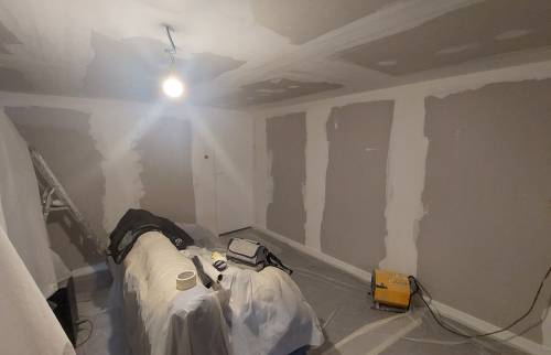 Aménagement sous-sol pendant 2