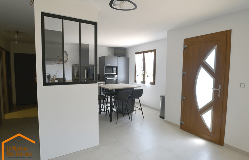 Réalisation d’une cuisine équipée sur-mesure à Nivolas Vermelle