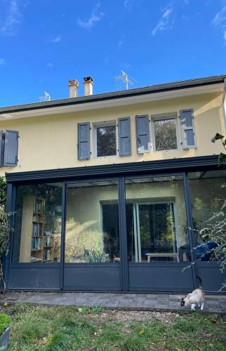 Réalisation d’une véranda et d’un porche d’accueil à La Tour du Pin