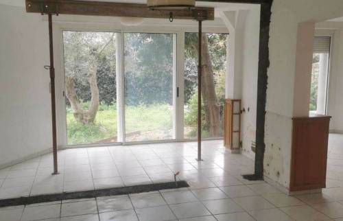 ouverture de la cuisine vers le salon