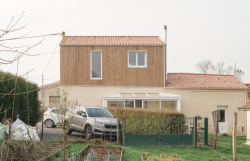 Surélévation de maison à Vertou pour créer un espace nuit (44120) - vue extérieur