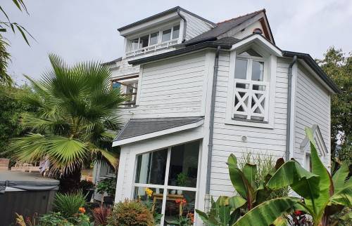 Rénovation de toiture en zinc terminée