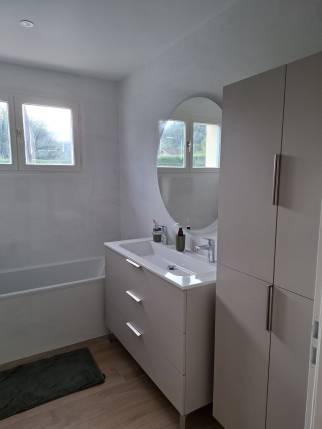 Mobilier de salle de bain rénovée - Ambérieu-en-Bugey 01500