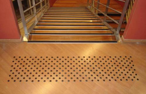Escalier PMR