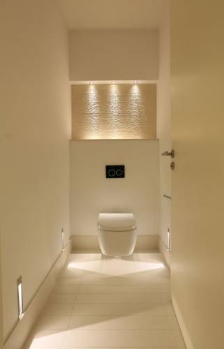 WC suspendue à Orsay (91400)