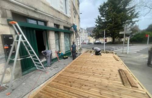 Terrasse en cours de rénovation à La Guerche-de-Bretagne