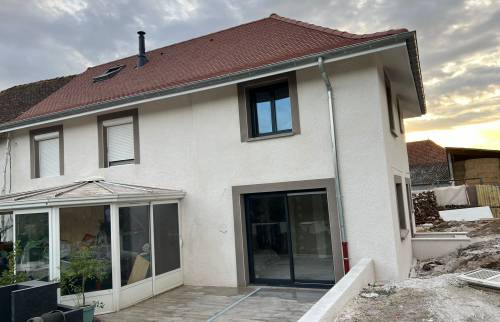 Rénovation d’une façade à Saint-Savin