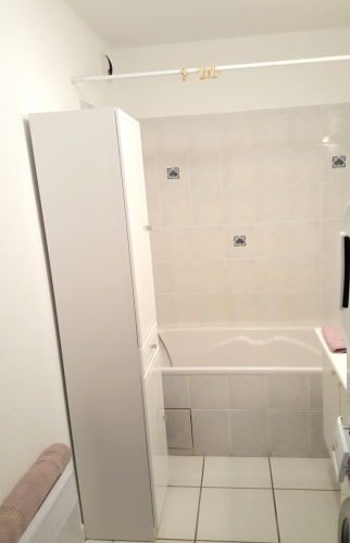 AVANT baignoire à remplacer par une douche