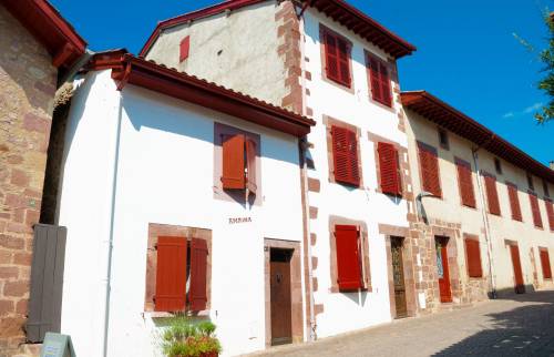 extension de maison basque