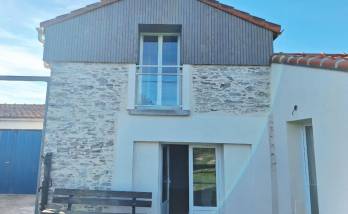 Façade de maison en pierre après travaux de ravalement de façade - Pornic 44210
