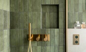création niche dans douche salle de bain parentale Paris